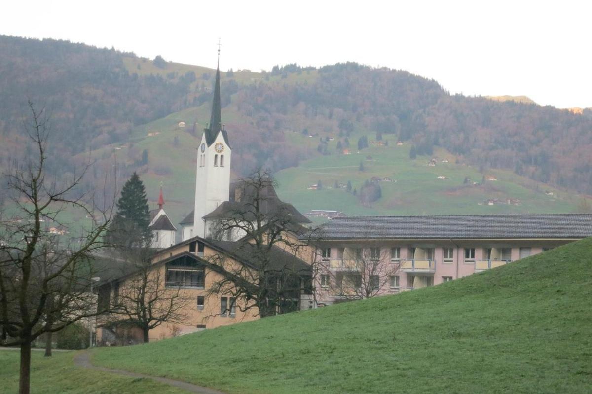 Hotel Krone - Giswil Exterior photo